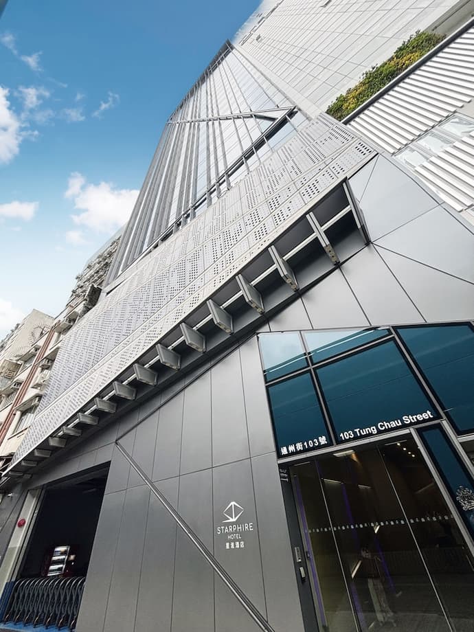 Starphire Hotel, Primary image