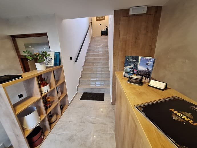 Apart hotel Fantasia, Reception