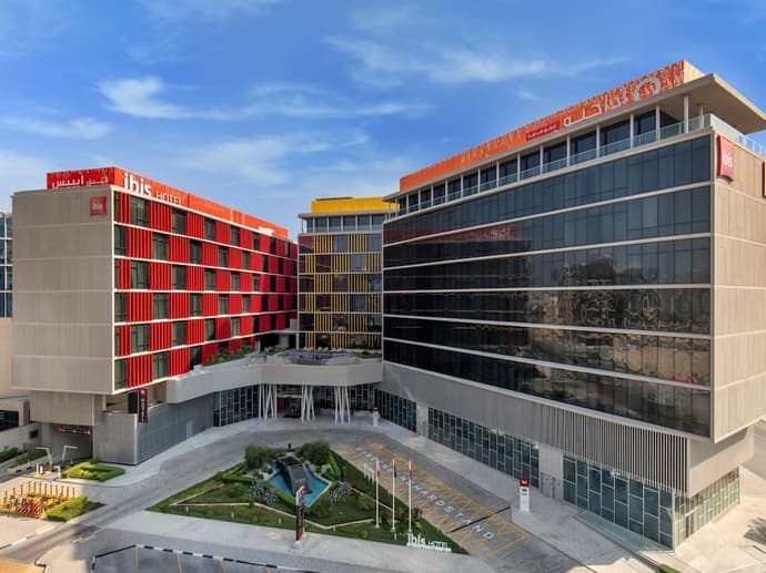 Adagio Doha, Primary image