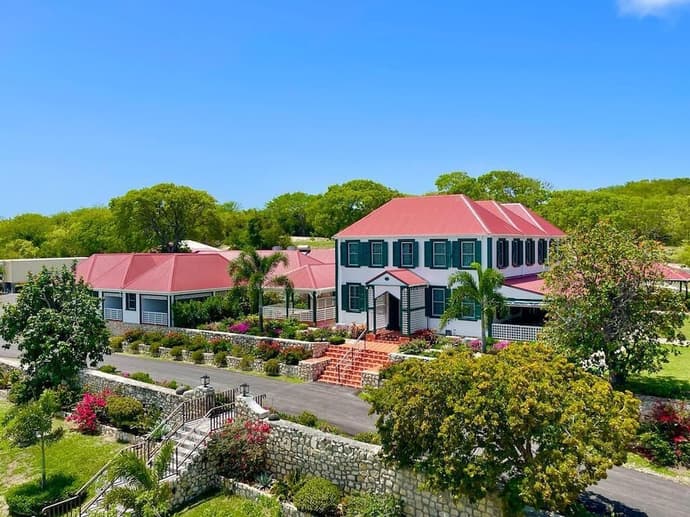 Weatherills Hotel, Primary image