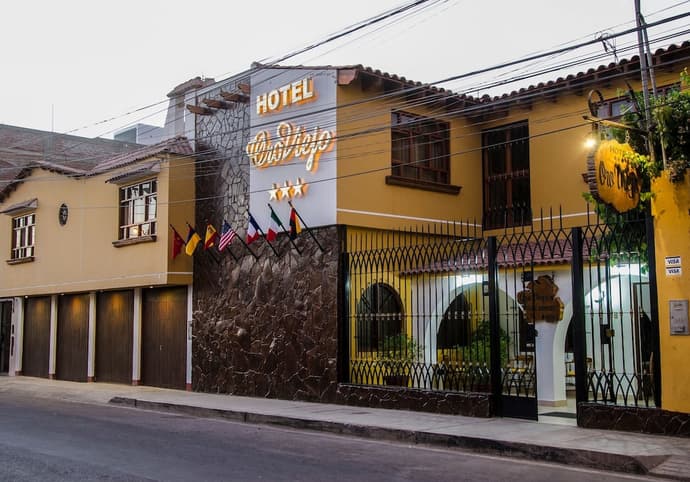 Hotel Oro Viejo, Primary image