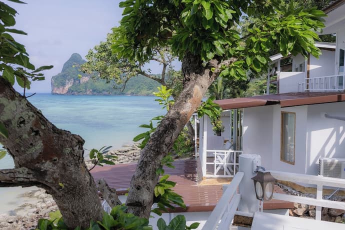 Phi Phi Cozy Seafront Resort, Primary image