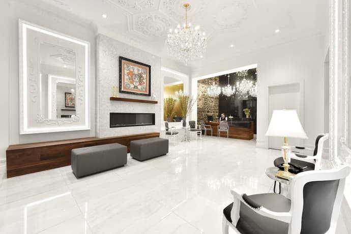 Hotel Bonaparte, Primary image