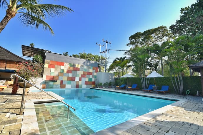 Palm Garden Hotel, Primary image