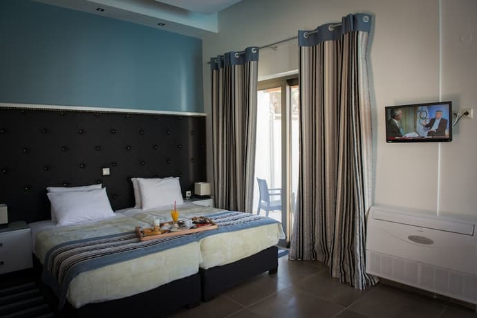 Mantinia Bay Hotel, Primary image