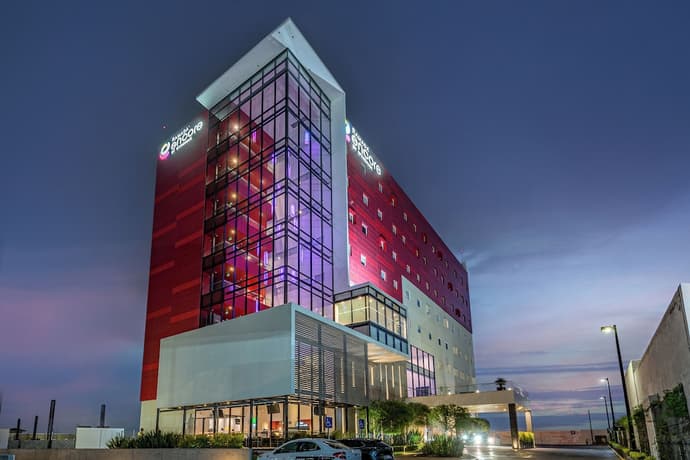 Ramada Encore Queretaro, Primary image