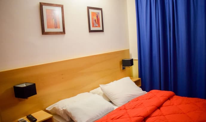 Hotel Casablanca, Primary image