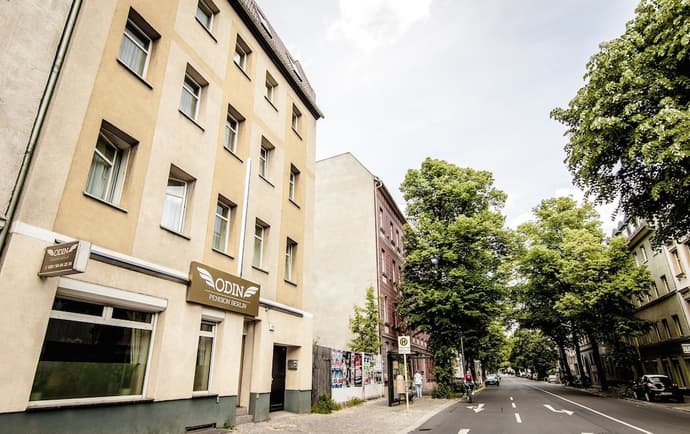 Pension Odin, Primary image