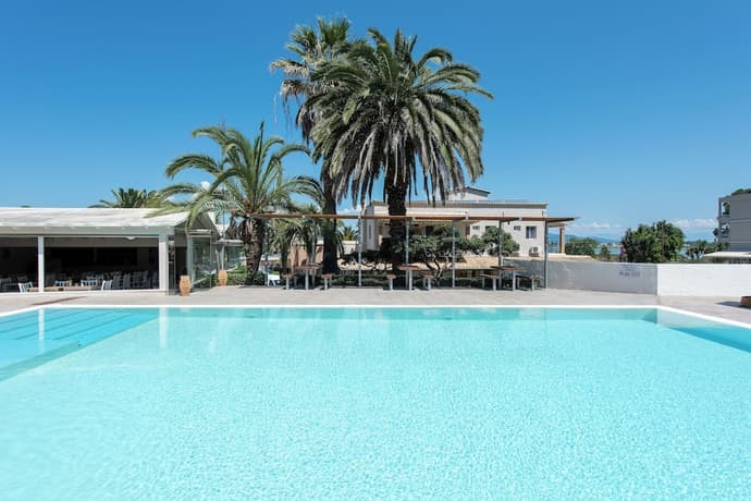 Anita Hotel, Primary image