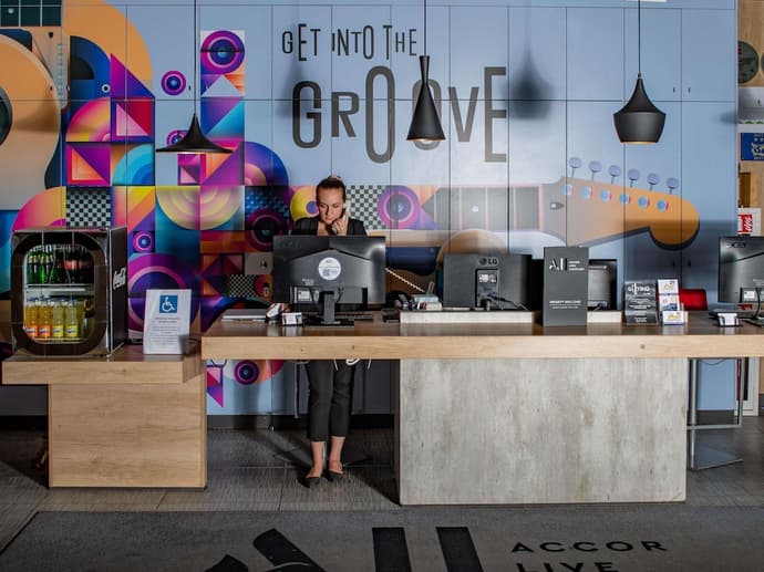 Ibis Sofia Airport, Primary image