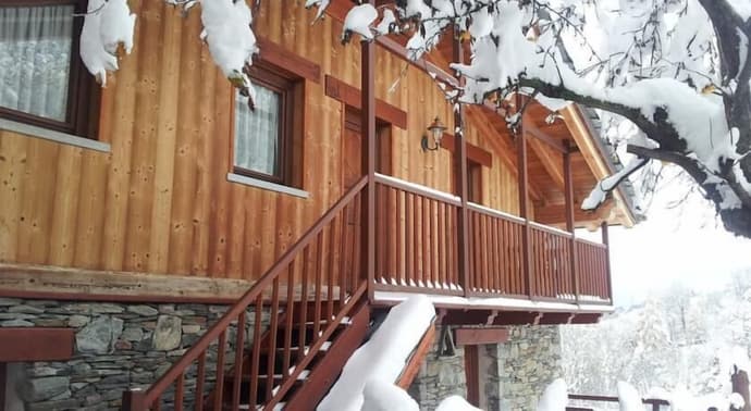 Maison Dominique, Primary image