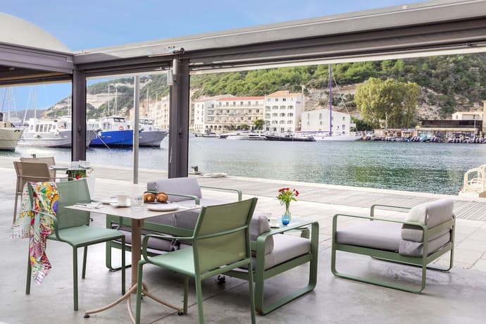 Best Western Hotel Du Roy D'aragon, Primary image