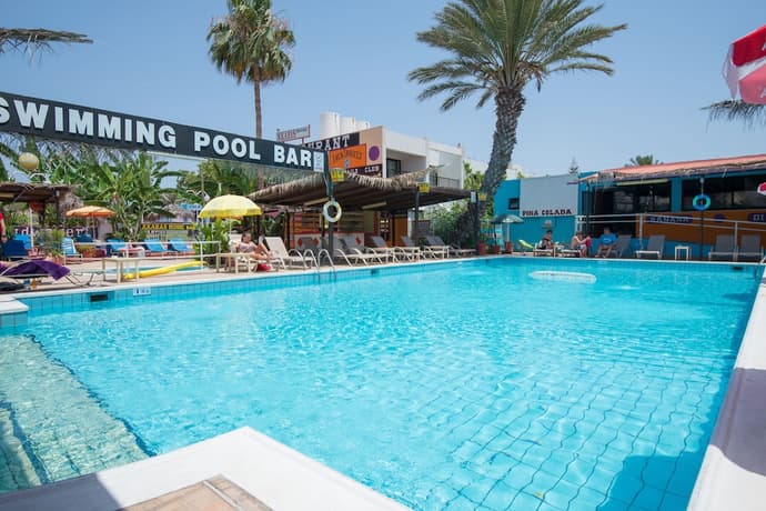 Kkaras Hotel, Primary image