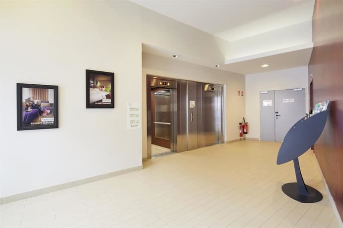 Campanile Annemasse Gare - Genève, Lobby