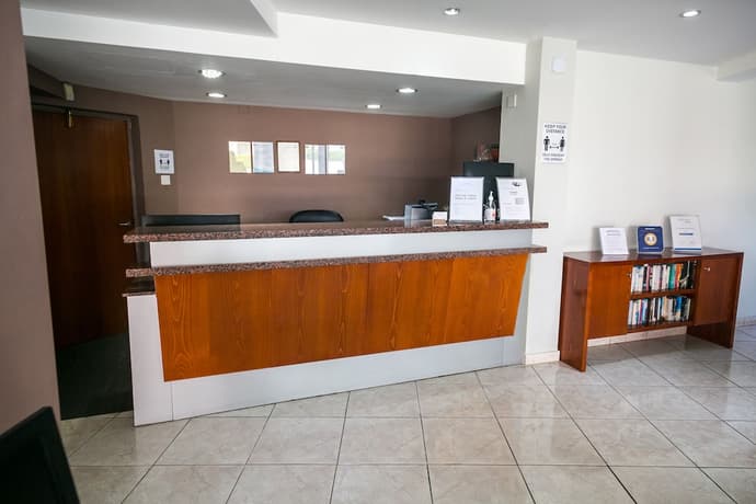 Crystallo Apartments, Reception