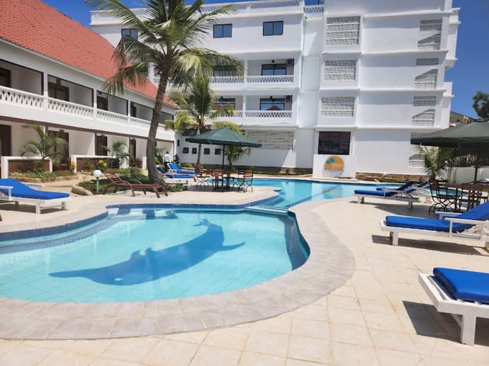 Diani Palm Resort, Primary image