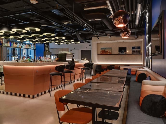 Tribe Paris Saint Ouen, Primary image