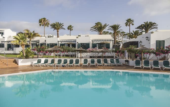 Aparthotel ILUNION Costa Sal Lanzarote, Primary image