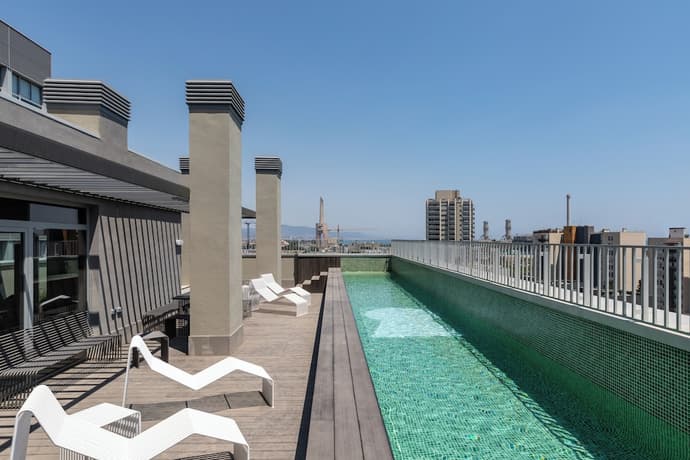 Micampus Barcelona, Primary image