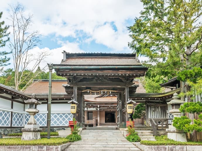 Koyasan Rengejoin, Primary image