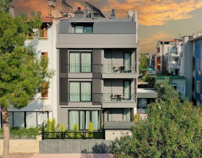 Vesta Rooms, Primary image