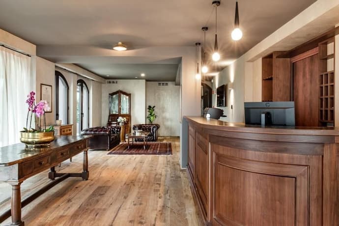 COUNTRY HOUSE OLIVETO SUL LAGO, Reception