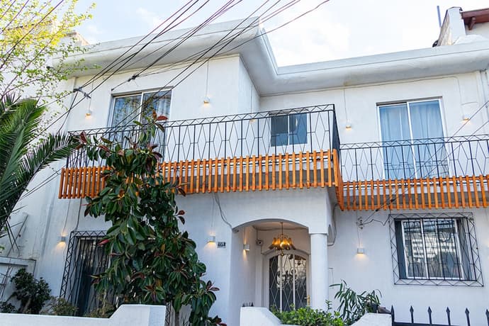 Casa del lado Santiago Providencia, Primary image