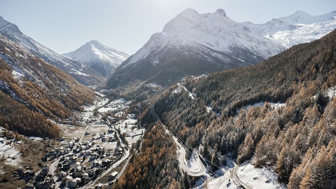 Waldhotel Fletschhorn - Panoramic Retreat in Saas Fee, Primary image
