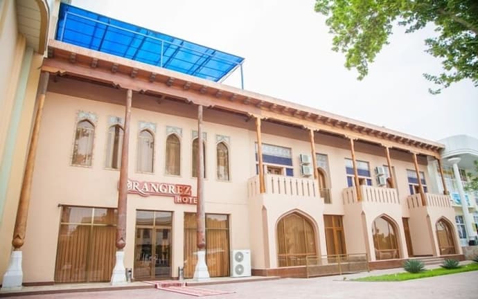 Rangrez, Primary image