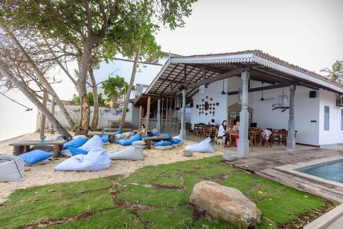 Moi Talpe by DBI, Primary image