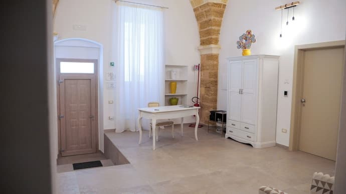 PERLA SUITE, Primary image