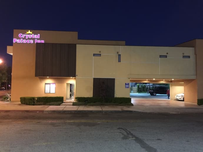 Crystal Palace Inn, Primary image