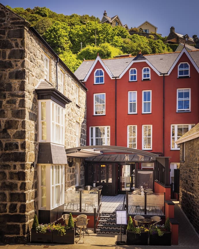 The Fanny Talbot, Primary image