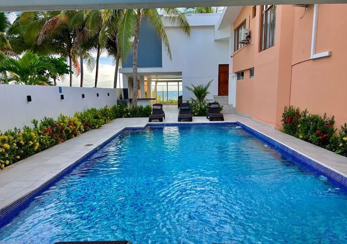 Sofy House, Primary image