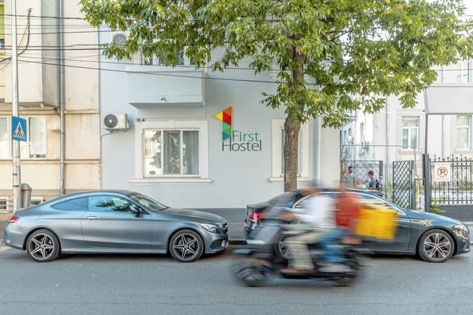 First Hostel Bucur 21, Primary image