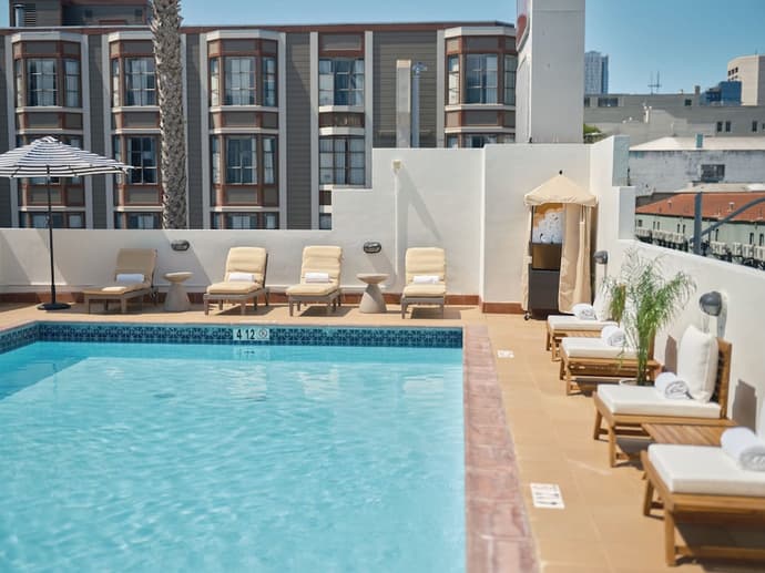 Soma House, Primary image