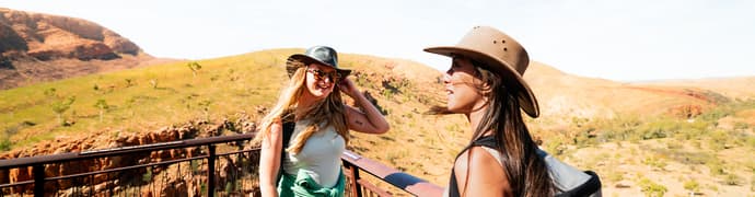 Red Centre & Uluru Explorer