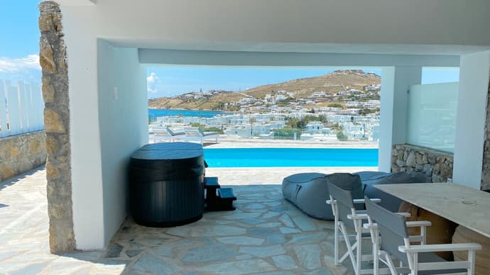 Amperian Mykonos Suites, 