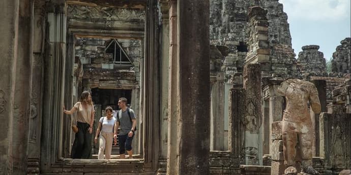 Southeast Asia: Northern Hilltribe Trekking & Beach Vibes