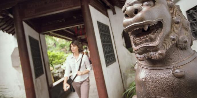 China: Bike Rides & Village Walks