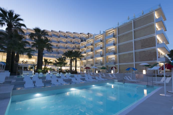 Reverence Mare Hotel, General view