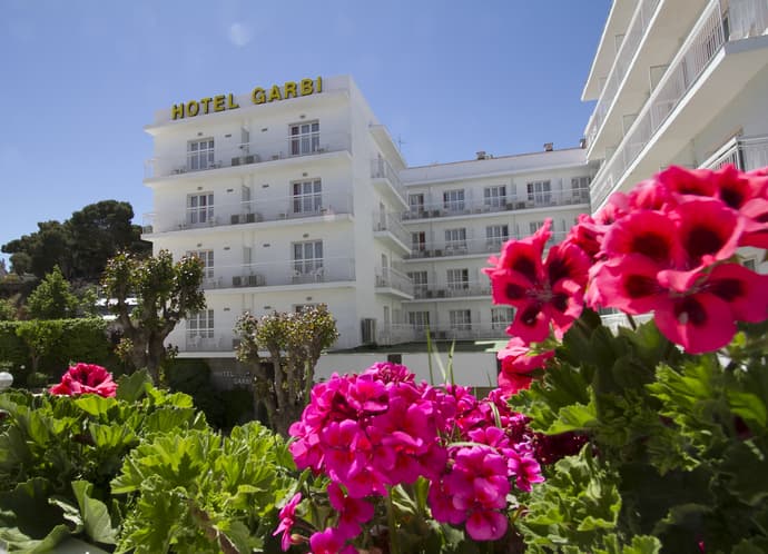 Villa Garbi, General view