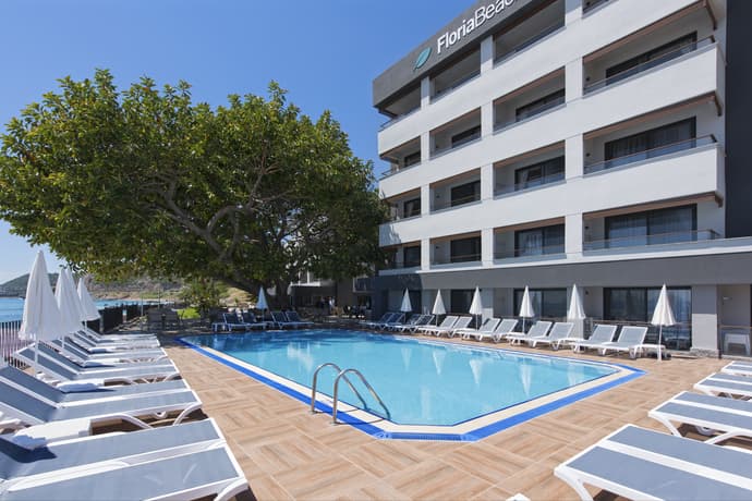 Floria Beach Hotel, General view