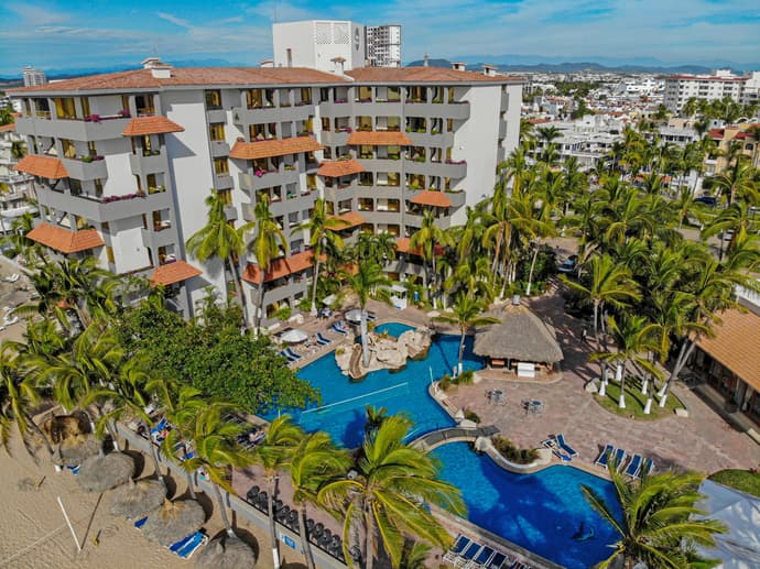 Luna Palace Hotel & Suites, General view