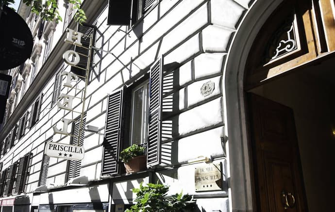 Priscilla, General view