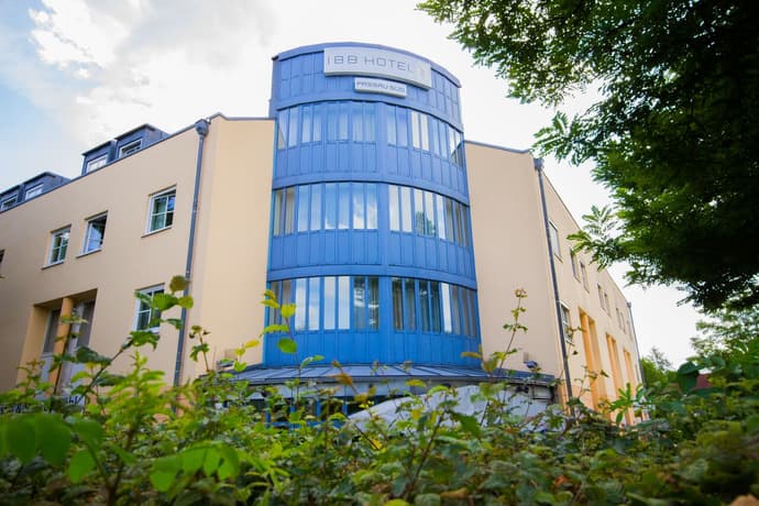 IBB Passau Süd, General view