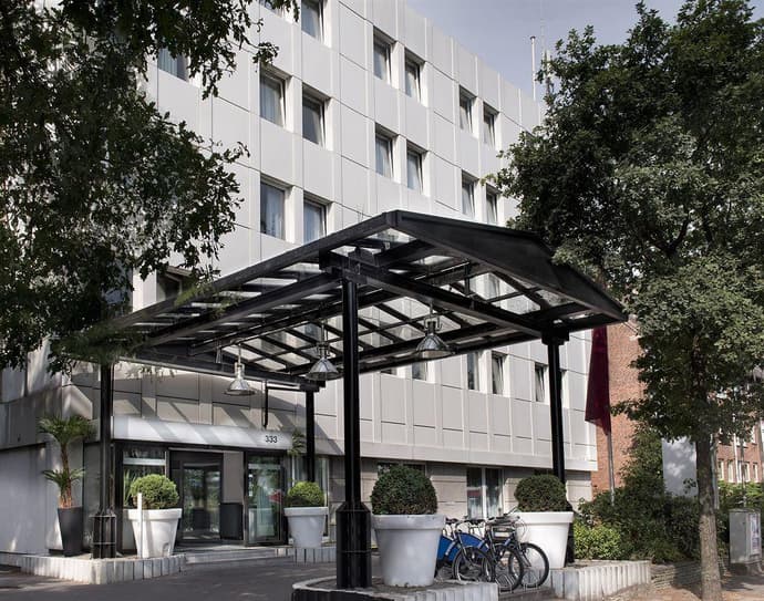 Park Hotel Hamburg Arena, General view