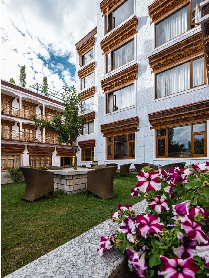 The Gawaling Ladakh, General view