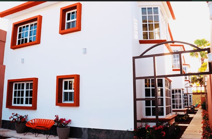 Suites Lorens, General view