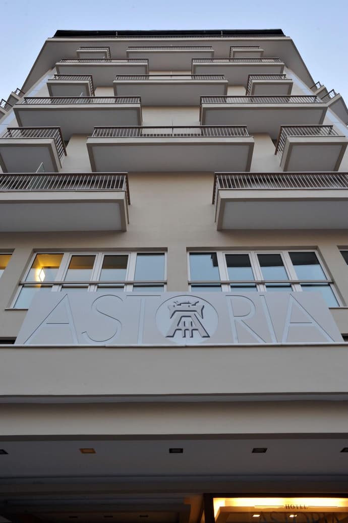 Astoria, General view